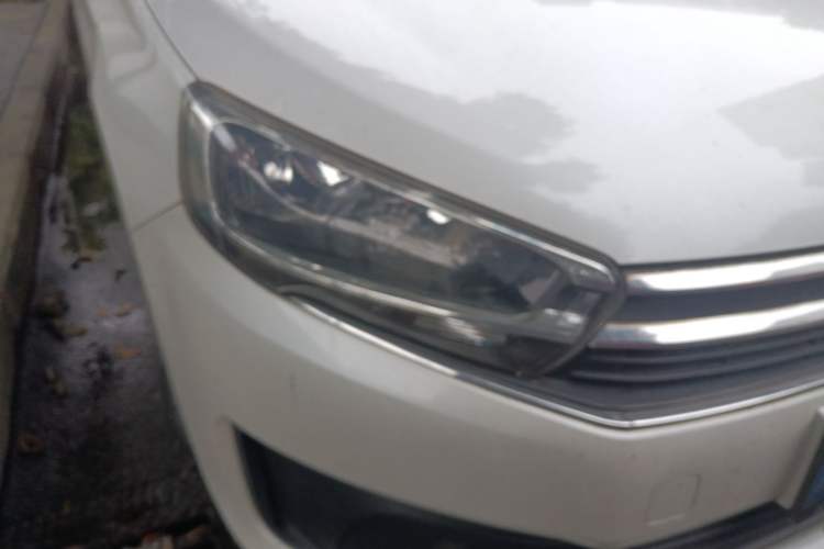 Used Citroen C4 Sega 2018 1.6L Manual Comfort Model Right Front Headlight