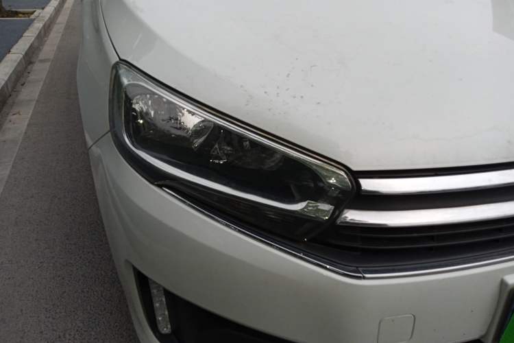 Used Citroen C4 Sega 2018 1.6L Automatic Luxury Model Right Front Headlight