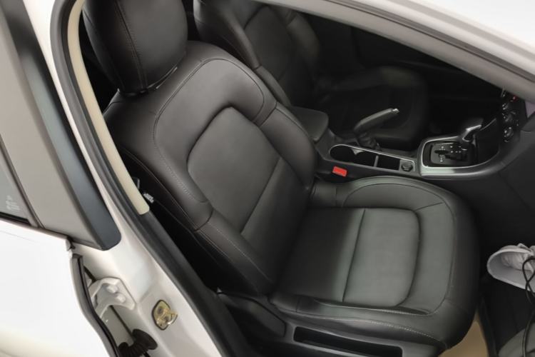 Used Citroen C4 Sega 2018 1.6L Automatic Luxury Model Right Front Seat