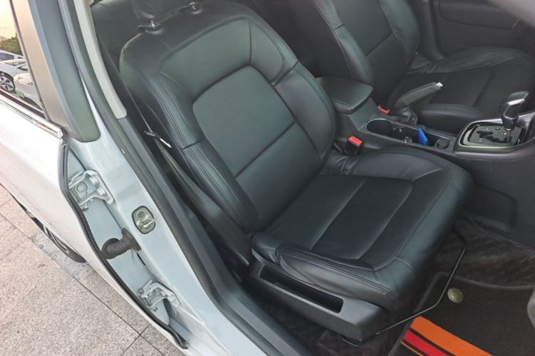 Used Citroen C4 Sega 2018 1.6L Automatic Luxury Model Right Front Seat