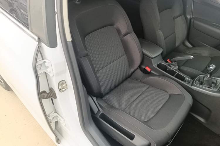 Used Citroen C4 Sega 2018 1.6L Manual Luxury Model Right Front Seat