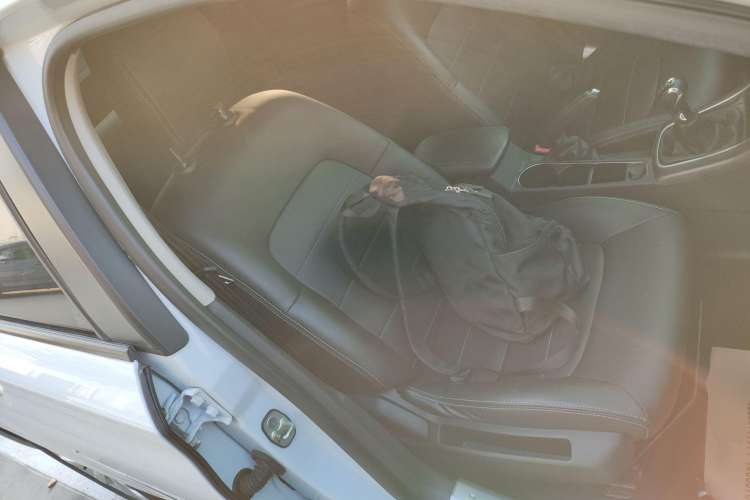Used Citroen C4 Sega 2018 1.6L Manual Comfort Model Right Front Seat