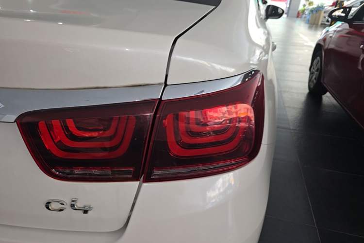 Used Citroen C4 Sega 2018 1.6L Manual Luxury Model Right Rear Taillight
