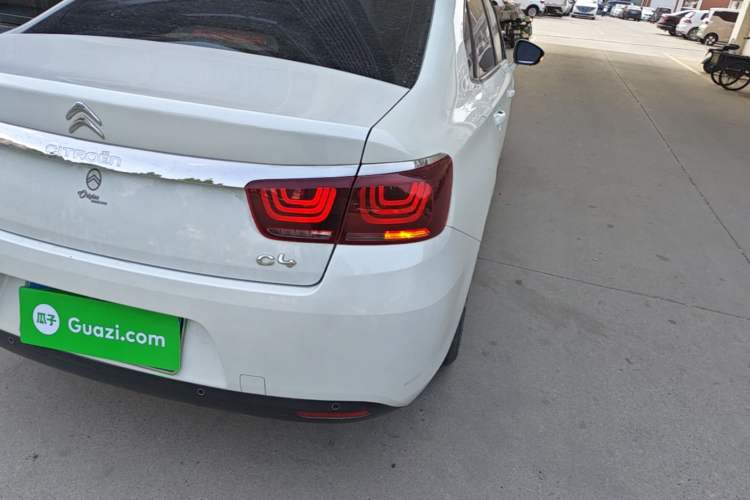 Used Citroen C4 Sega 2018 1.6L Manual Luxury Model Right Rear Taillight