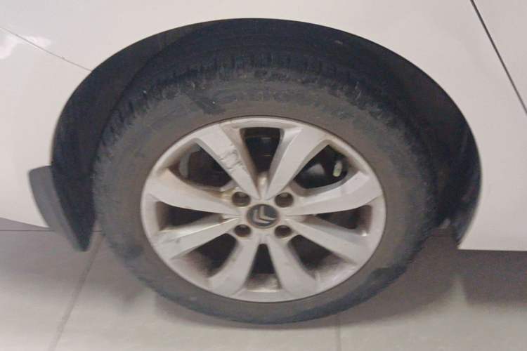 Used Citroen C4 Sega 2018 1.6L Manual Comfort Model Right Rear Wheel Hub