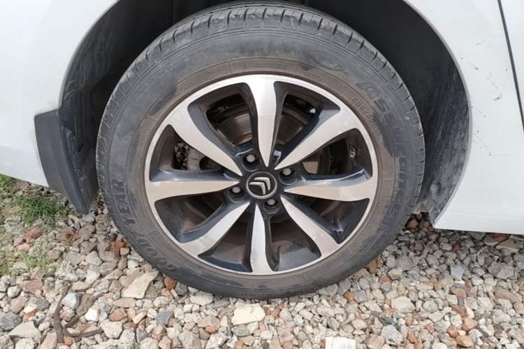 Used Citroen C4 Sega 2018 1.6L Automatic Luxury Model Right Rear Wheel Hub