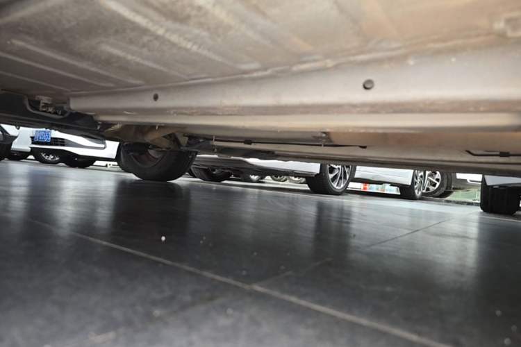 Used Citroen C4 Sega 2018 1.6L Manual Luxury Model Right Side Sill