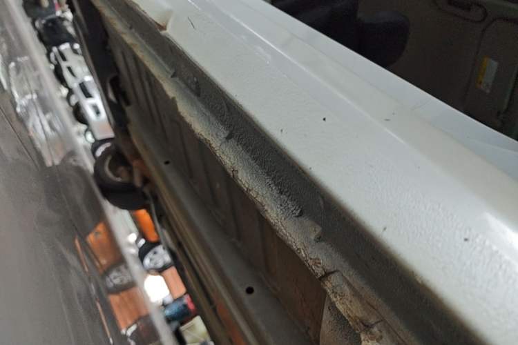 Used Citroen C4 Sega 2018 1.6L Automatic Comfort Model Right Side Sill