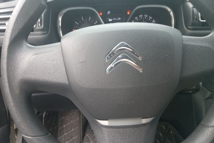 Used Citroen C4 Sega 2018 1.6L Automatic Comfort Model Steering Wheel
