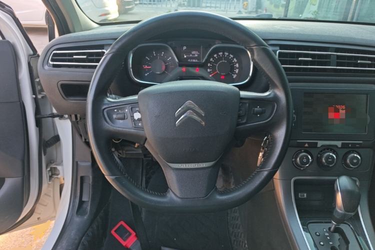 Used Citroen C4 Sega 2018 1.6L Automatic Luxury Model Steering Wheel