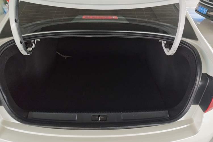 Used Citroen C4 Sega 2018 1.6L Automatic Comfort Model Trunk