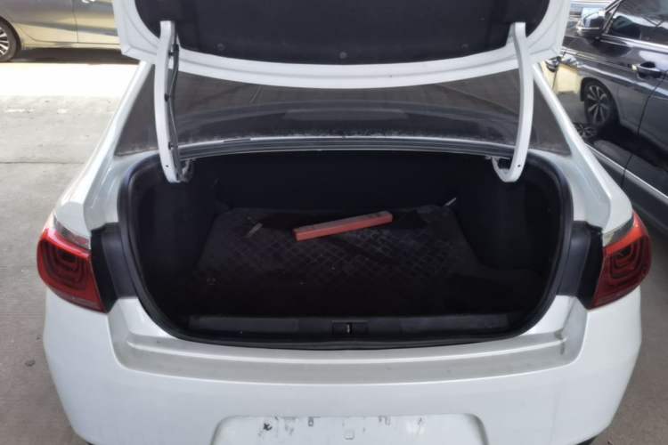 Used Citroen C4 Sega 2018 1.6L Automatic Luxury Model Trunk