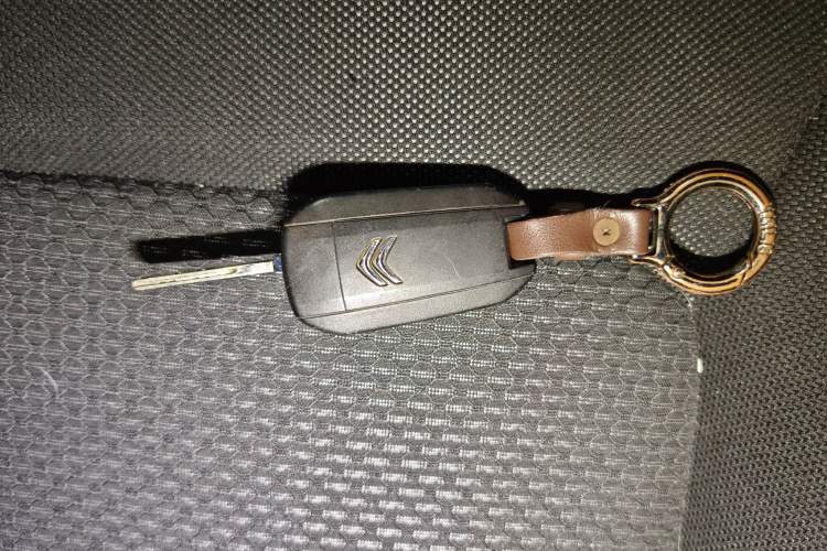 Used Citroen C4 Sega 2018 1.6L Manual Luxury Model Vehicle Key