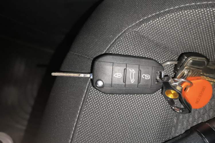 Used Citroen C4 Sega 2018 1.6L Automatic Luxury Model Vehicle Key