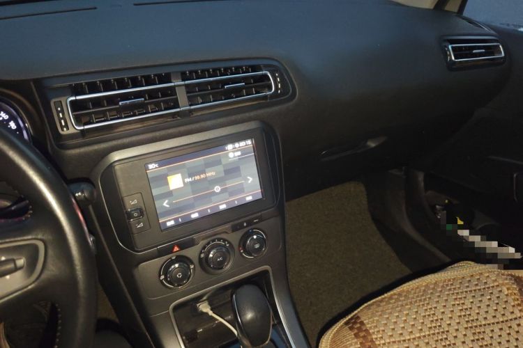 Used Citroen C4 Sega 2018 1.6L Automatic Luxury Model Audio And AC Panel