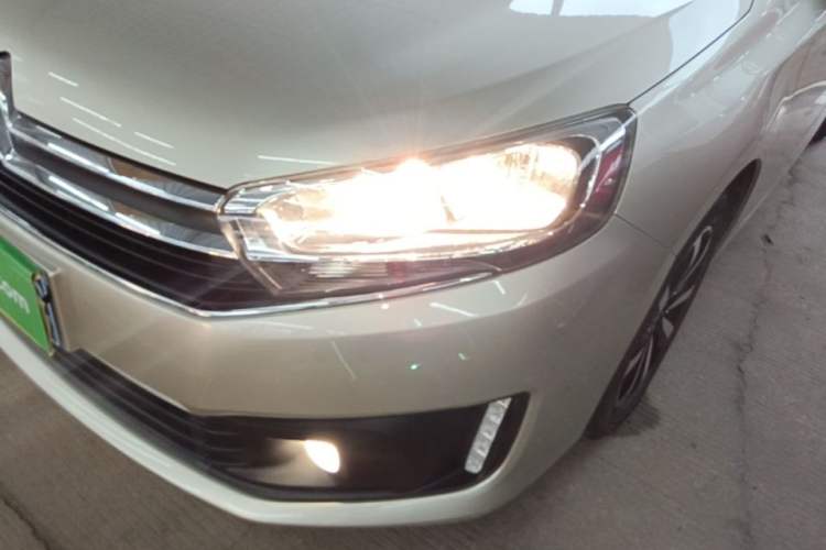 Used Citroen C4 Sega 2018 1.6L Automatic Luxury Model Left Front Headlight