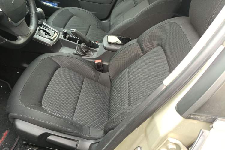 Used Citroen C4 Sega 2018 1.6L Automatic Luxury Model Left Front Seat