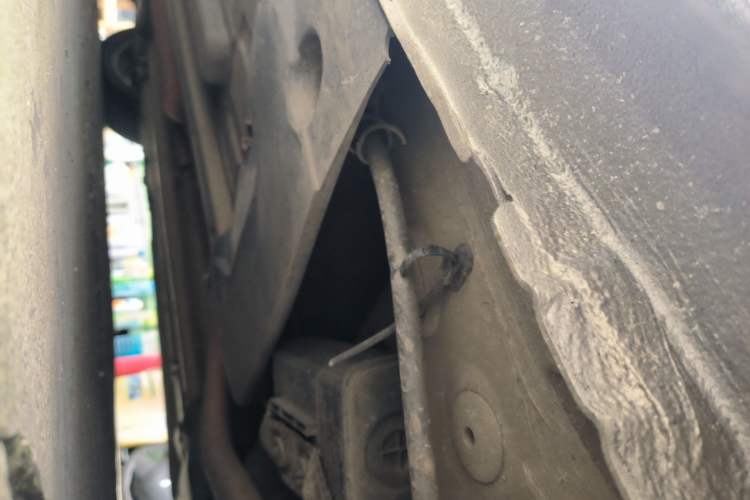 Used Citroen C4 Sega 2018 1.6L Manual Luxury Model Left Side Sill