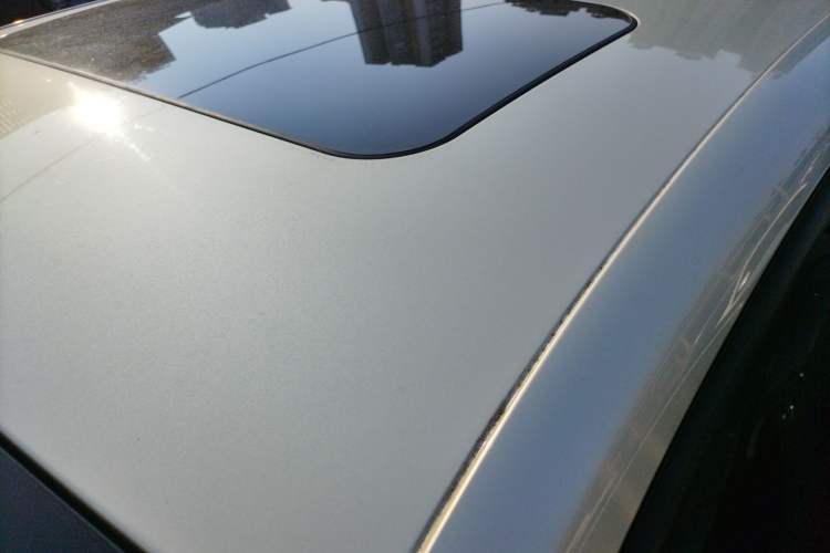 Used Citroen C4 Sega 2018 1.6L Manual Luxury Model Roof