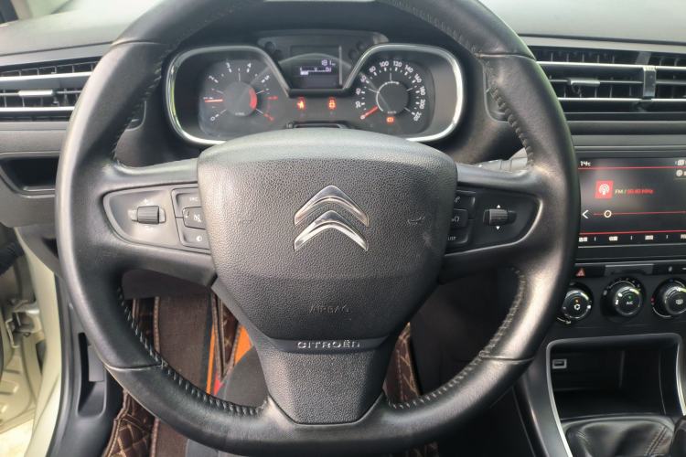 Used Citroen C4 Sega 2018 1.6L Manual Luxury Model Steering Wheel