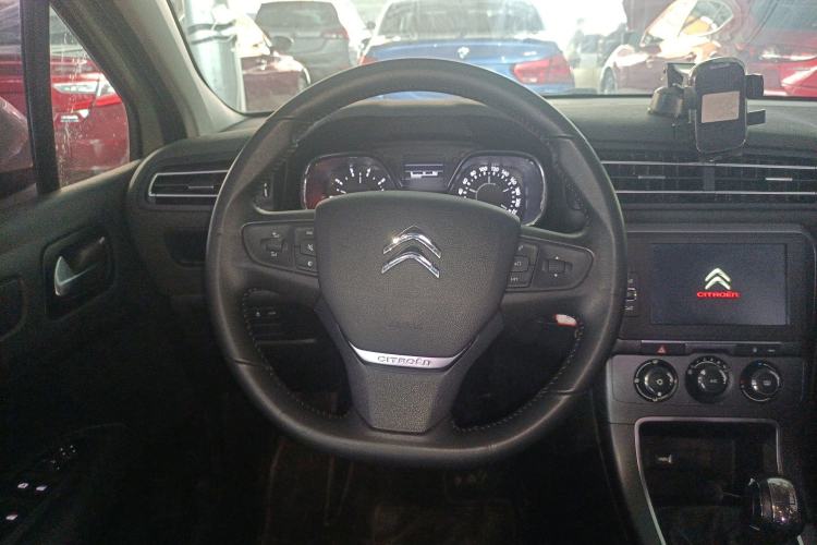 Used Citroen C4 Sega 2018 1.6L Manual Luxury Model Steering Wheel