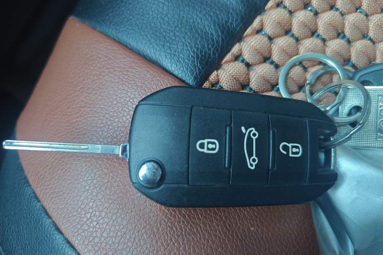 Used Citroen C4 Sega 2018 1.6L Automatic Comfort Model Vehicle Key