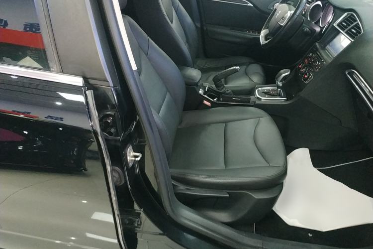 Used Citroen C4L 2013 1.6 THP Automatic Impression Edition Right Front Seat