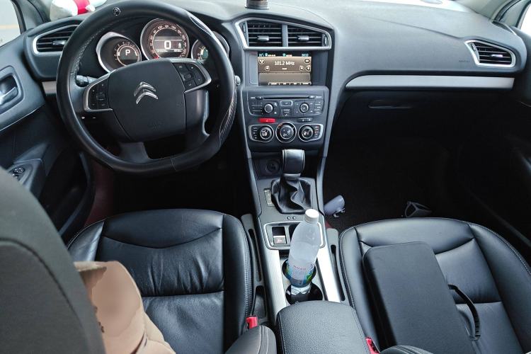 Used Citroen C4L 2016 1.6T Automatic Elite Model Interior 2