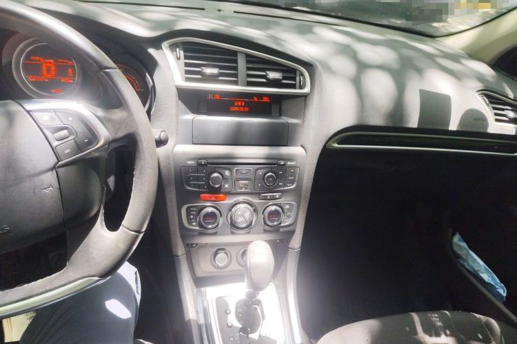 Used Citroen C4L 2013 1.6THP Automatic Enjoyment Edition Audio And AC Panel