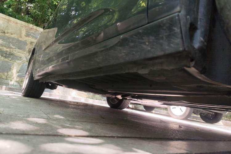 Used Citroen C4L 2013 1.6THP Automatic Enjoyment Edition Chassis Front Right