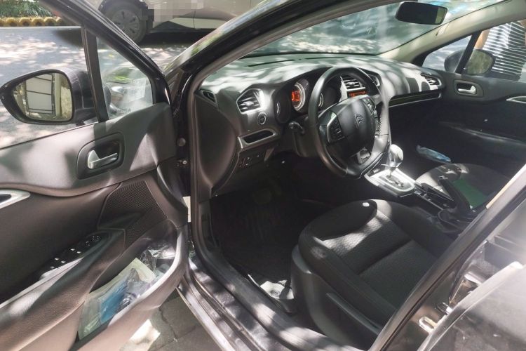 Used Citroen C4L 2013 1.6THP Automatic Enjoyment Edition Driver Seat