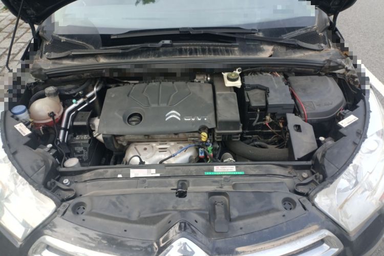 Used Citroen C4L 2013 1.8L Automatic Jingzhi Edition Engine Bay