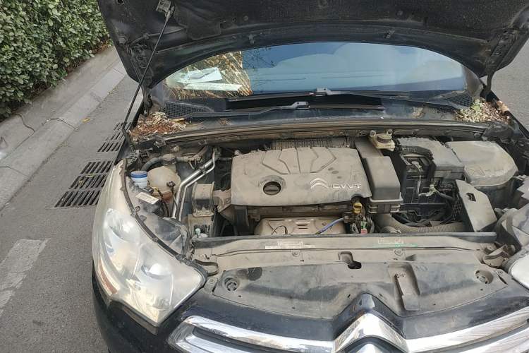 Used Citroen C4L 2013 1.8L Manual Jingxiang Edition Engine Bay Right