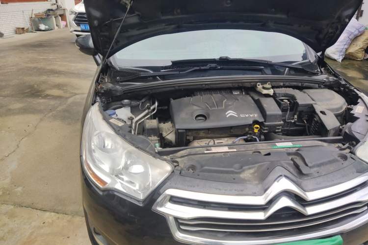 Used Citroen C4L 2013 1.8L Manual Jingxiang Edition Engine Bay Right