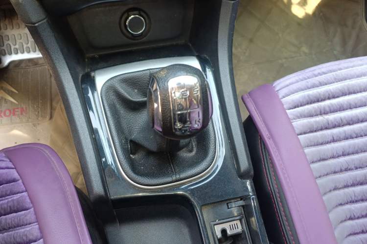 Used Citroen C4L 2013 1.8L Manual Jingxiang Edition Gear Lever