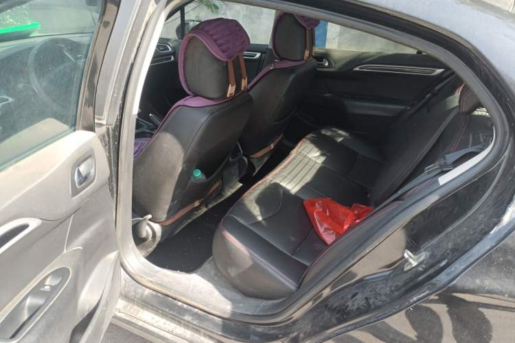 Used Citroen C4L 2013 1.8L Manual Jingxiang Edition Left Rear Seat