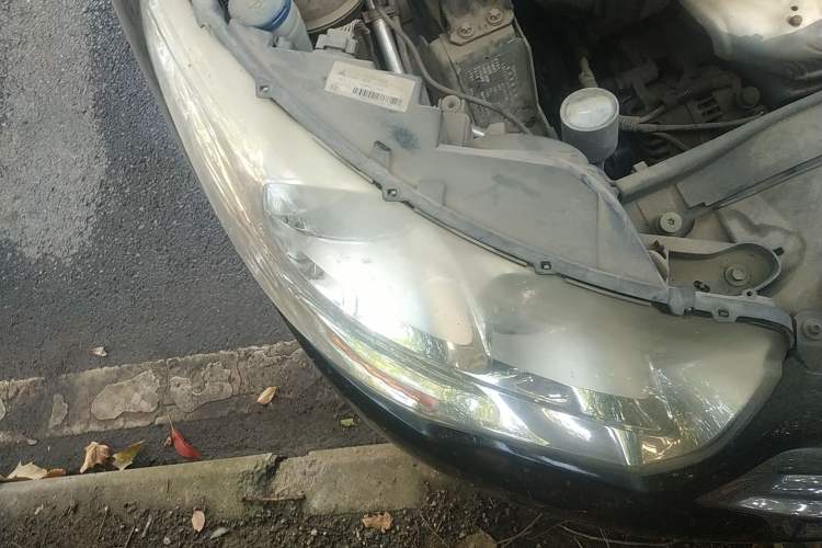 Used Citroen C4L 2013 1.6L Manual Jingzhi Edition Right Front Headlight