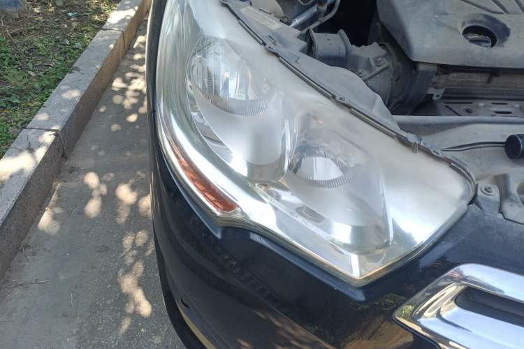 Used Citroen C4L 2013 1.8L Manual Jingxiang Edition Right Front Headlight