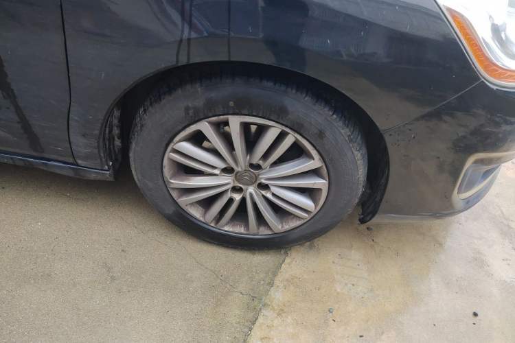 Used Citroen C4L 2013 1.8L Manual Jingxiang Edition Right Front Wheel Hub