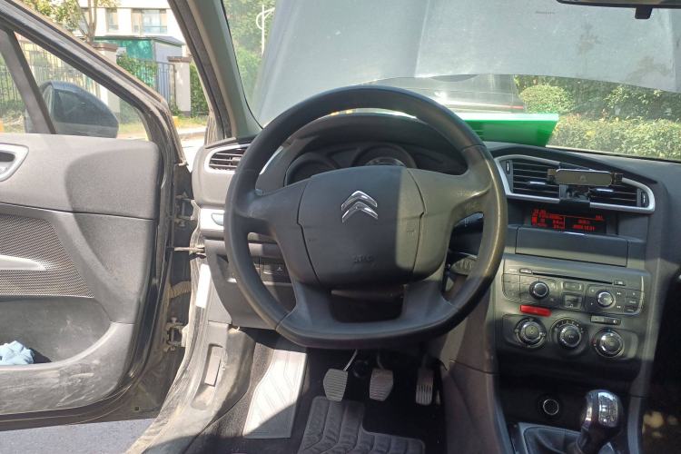 Used Citroen C4L 2013 1.8L Manual Jingxiang Edition Steering Wheel