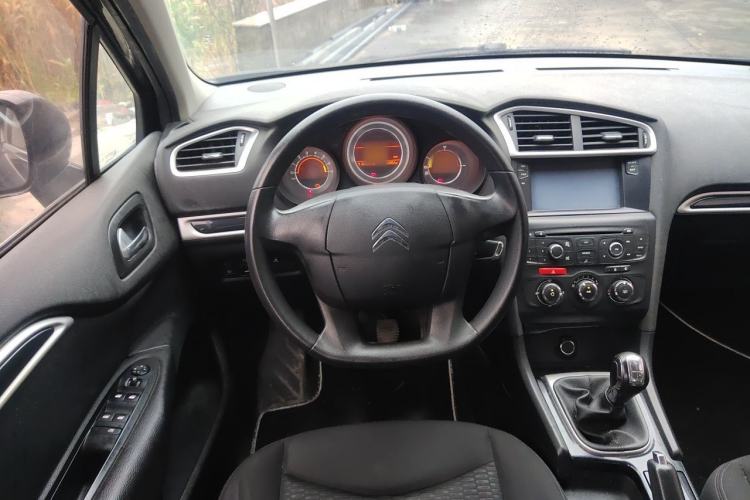 Used Citroen C4L 2013 1.8L Manual Jingxiang Edition Steering Wheel