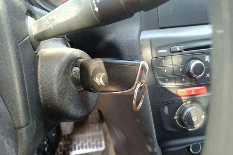 Used Citroen C4L 2013 1.8L Manual Jingxiang Edition Vehicle Key