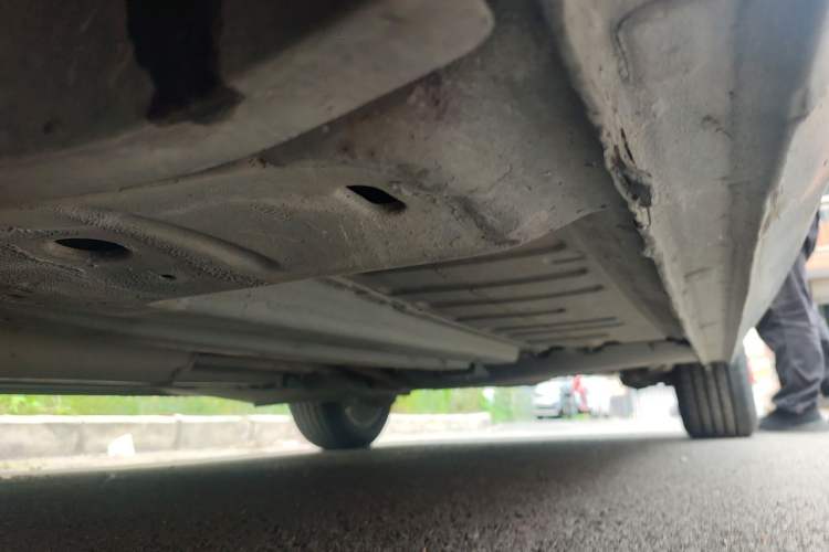 Used Citroen C4L 2013 1.6 THP Automatic Impression Edition Chassis Front Left