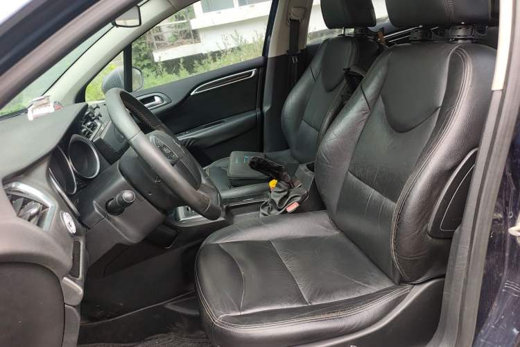 Used Citroen C4L 2013 1.6 THP Automatic Impression Edition Left Front Seat