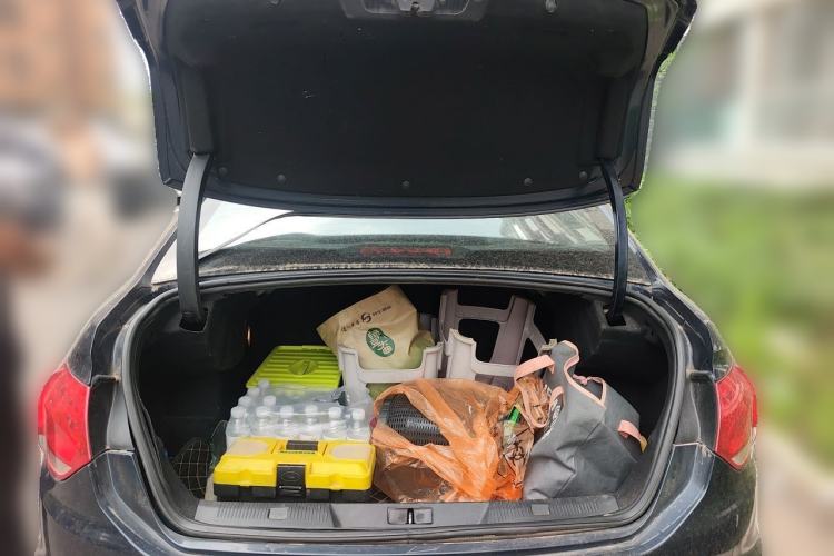 Used Citroen C4L 2013 1.6 THP Automatic Impression Edition Trunk