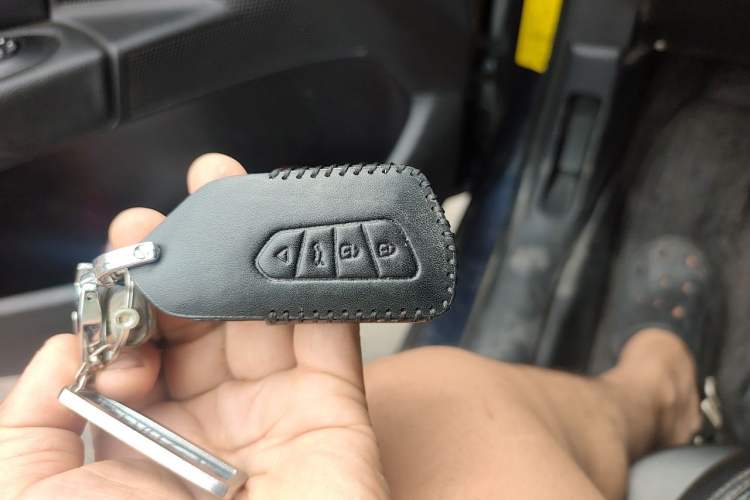 Used Citroen C4L 2013 1.6 THP Automatic Impression Edition Vehicle Key