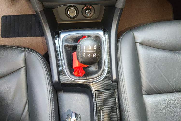 Used Citroen C4L 2013 1.8L Manual Jingzhi Edition Gear Lever