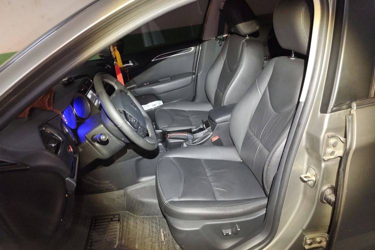 Used Citroen C4L 2013 1.8L Automatic Jingchi Edition Left Front Seat