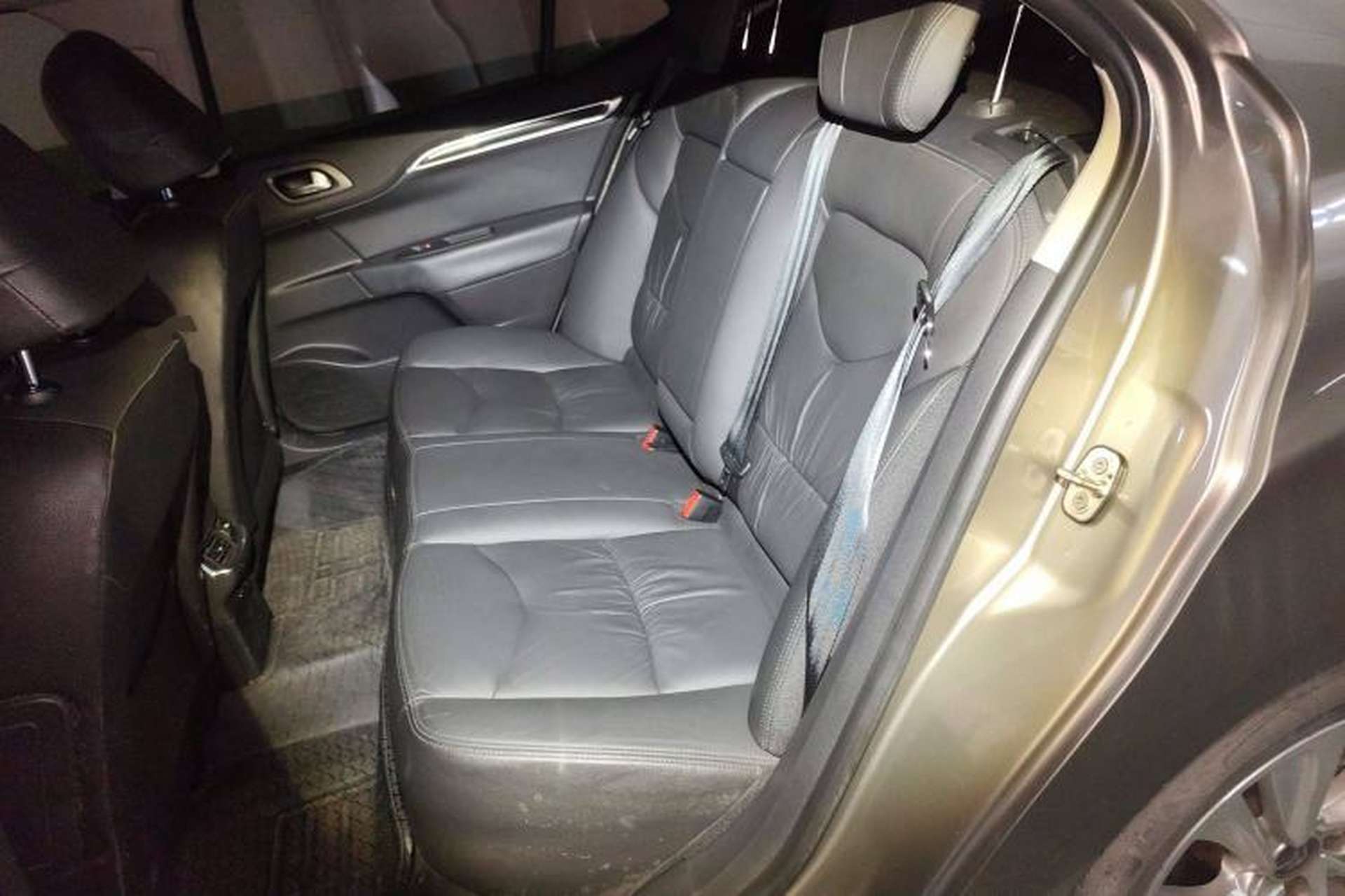 Used Citroen C4L 2013 1.8L Automatic Jingchi Edition Left Rear Seat