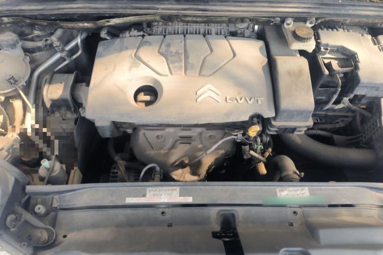 Used Citroen C4L 2013 1.8L Automatic Jingzhi Edition Engine Bay